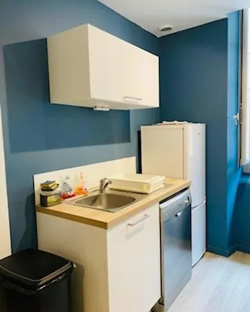 Tres Bel Centre 6 Places 아파트 *